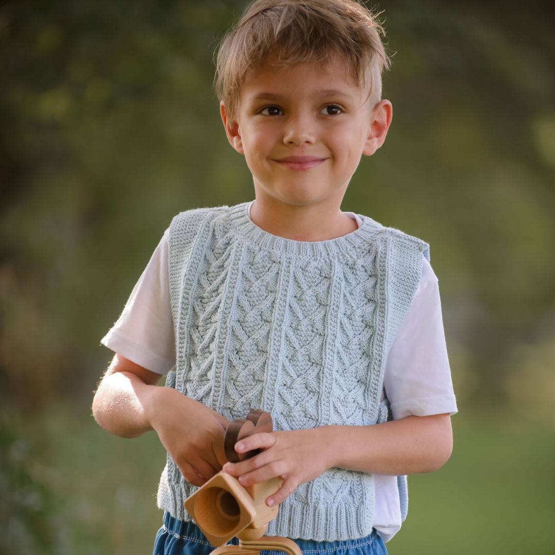 Unisex Aspen Crop Vest for boys and girls