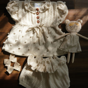 Dora-Set-Cream