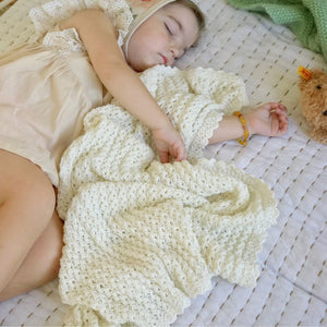 Knitted-Adele-Blanket