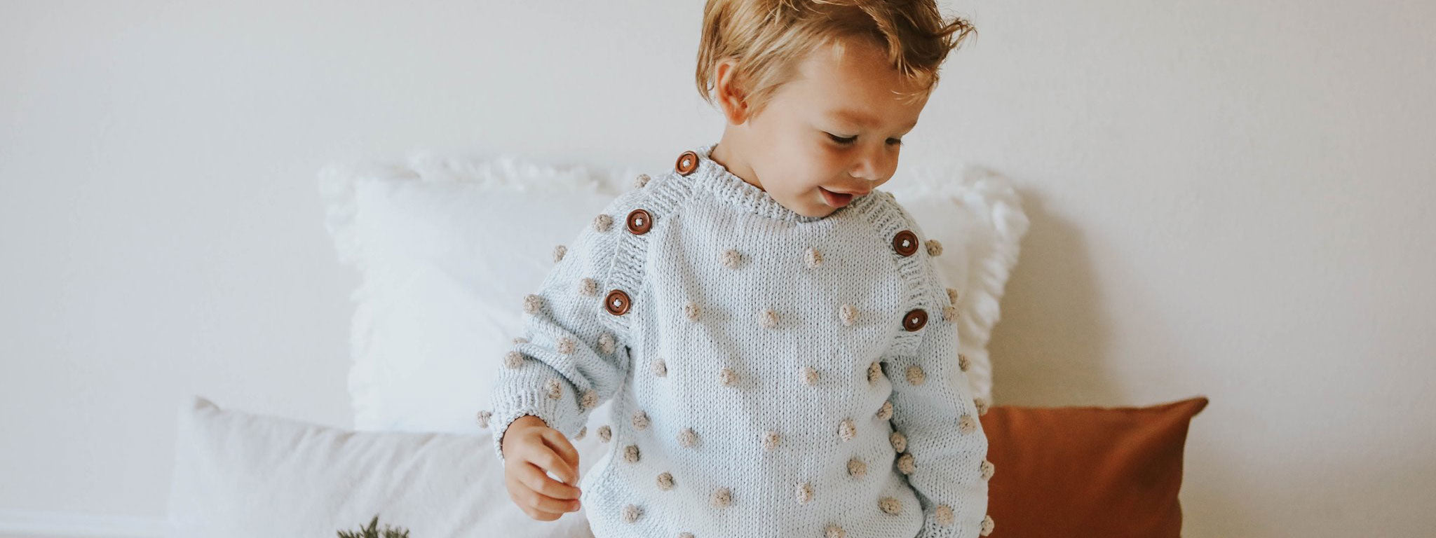 Gender neutral Paris Sweater in popcorn knit