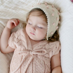 Popcorn-Bonnet-Cream-Blush