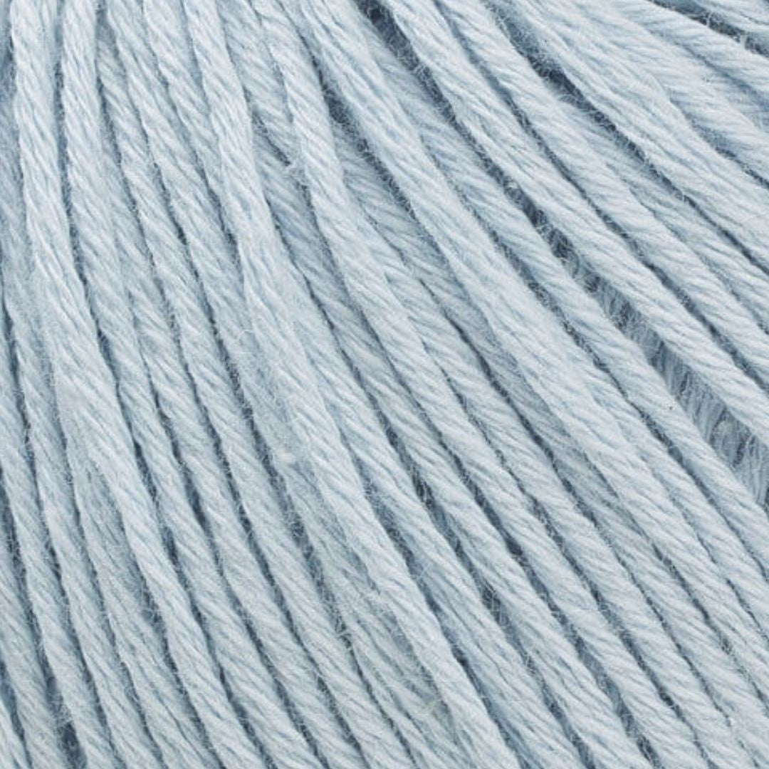 Popcorn-Knit-Blanket-Light-Blue